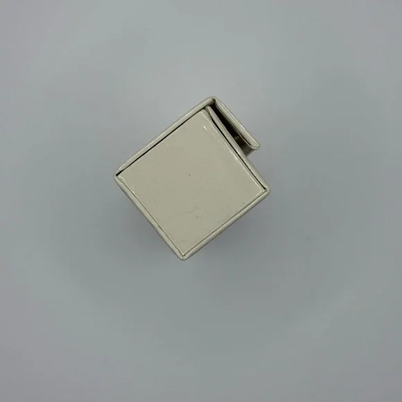 LANCOME Cream Lipstick Case with Mirror - Picture 5 of 8